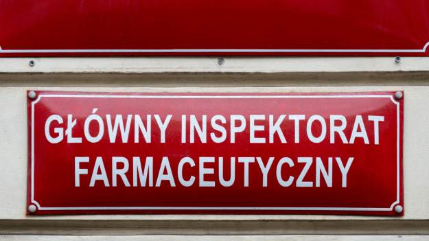 Ważny komunikat GIF dla seniorów. Darmowy lek..