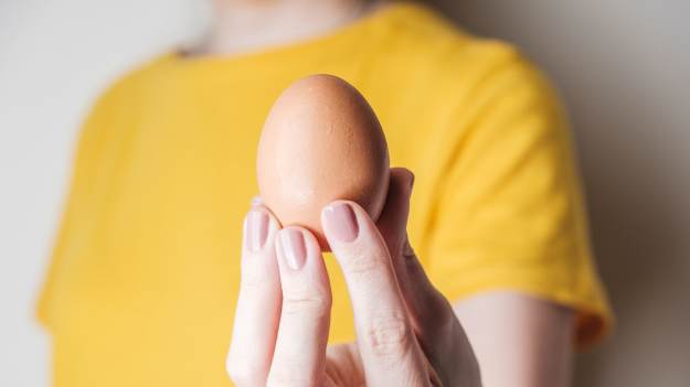 Jaki jest wpływ jedzenia jajek wpływa na wątrobę..